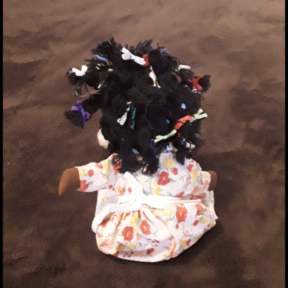Doll from the Bahamas - Picture 2 of 3